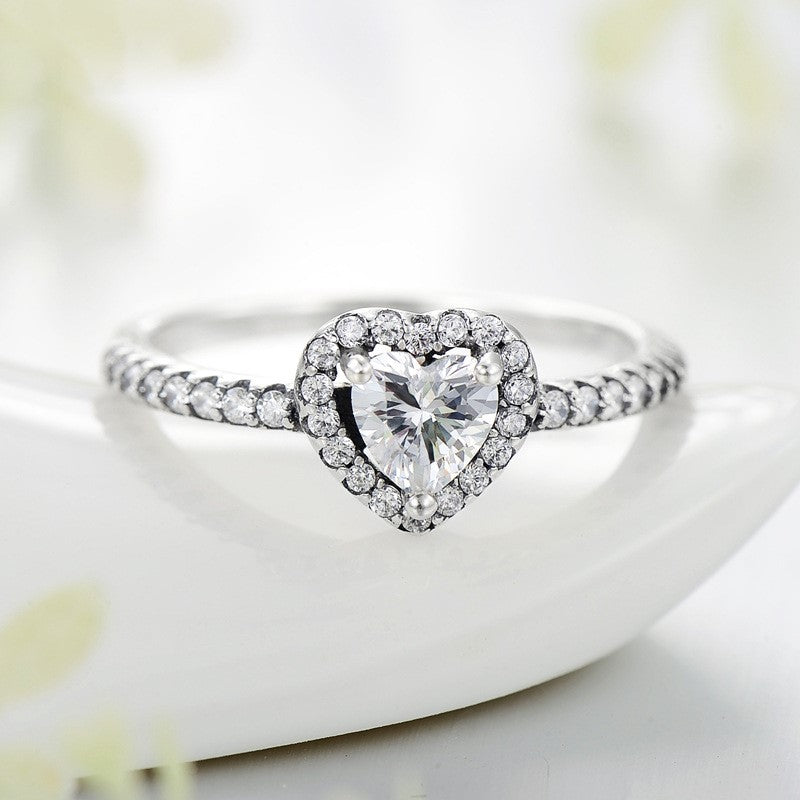 Belle Hearts Ring